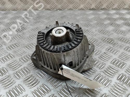 Used Engine mount MERCEDES-BENZ SLK (R172) 250 CDI / d (172.403) (204 hp) 19743993
