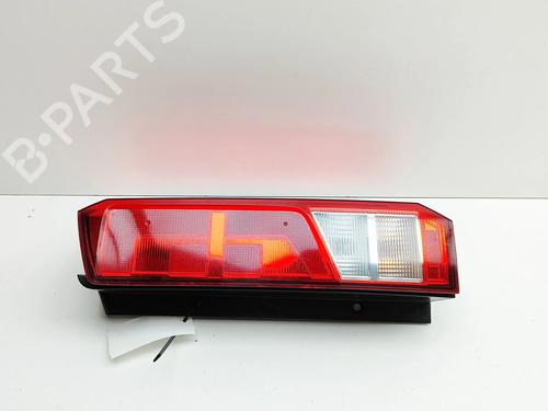 Used Right taillight Right taillight VW CRAFTER Van (SY_, SX_) 2.0 TDI FWD (SYB, SYC, SYD) (140 hp) 33239595 33239595