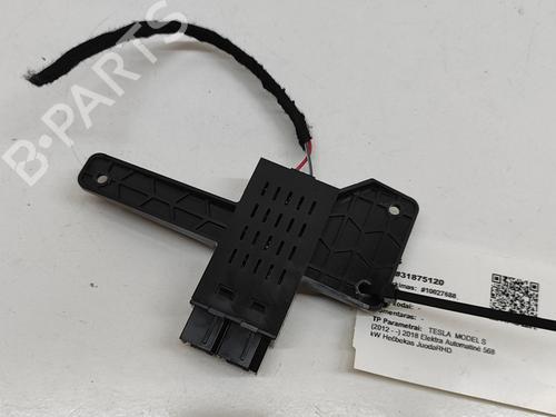 Electronic module TESLA MODEL S (5YJS) P100D AWD | BP28498020M83