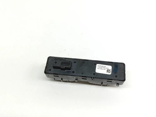 Switch TESLA MODEL Y (5YJY) EV Performance All-wheel Drive | BP33371197I30 - Image 2