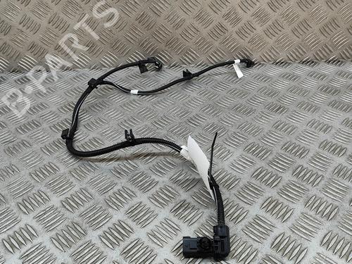 BP27772504E16 main image