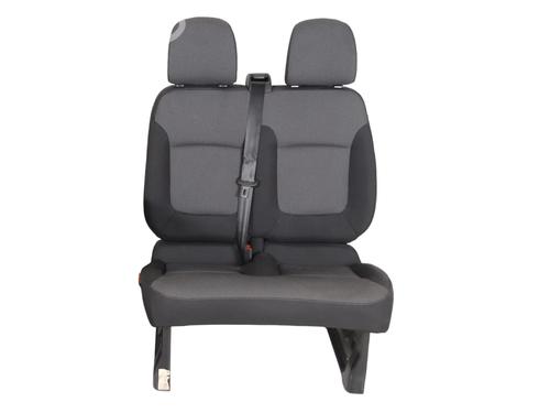 Used Left front seat Left front seat RENAULT TRAFIC III Bus (JG_) 2.0 dCi 120 (JGMN) (120 hp) 33366843 33366843