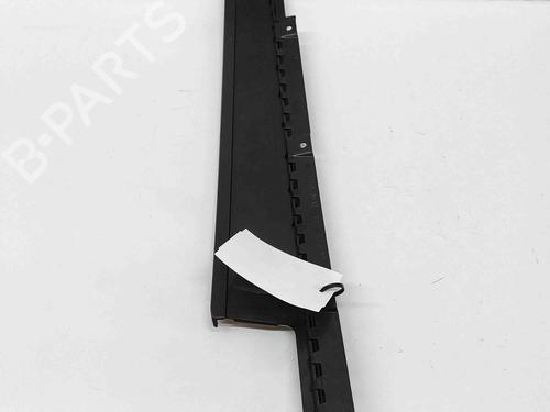 Door moulding trim MERCEDES-BENZ GLB (X247) GLB 200 Mild-Hybrid (247.687) | BP29373290C150 