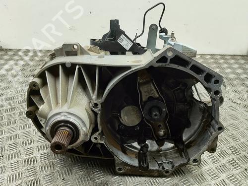 Used Gearbox VW TRANSPORTER T6 Van (SGA, SGH, SHA, SHH) 2.0 TDI (90 hp) 30885421