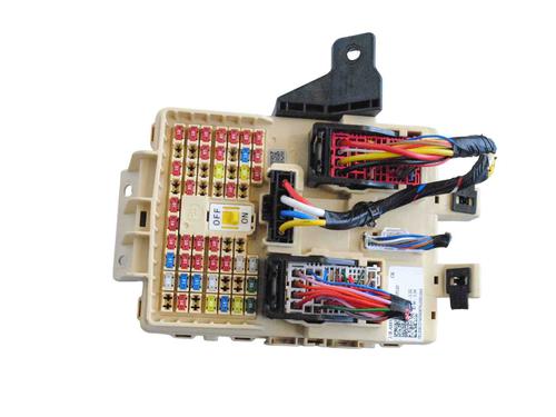 Used Fuse box KIA STINGER (CK) 3.3 T-GDi (370 hp) 30268766