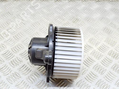 Heater blower motor HYUNDAI SANTA FÉ II (CM) 2.2 CRDi 4x4 | BP8842694M62 