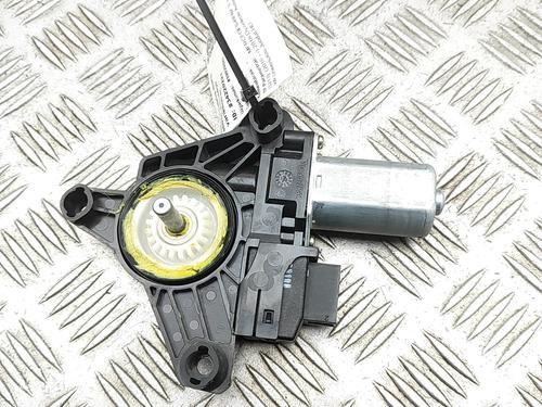 Left rear window motor MERCEDES-BENZ E-CLASS T-Model (S213) E 220 d 4-matic (213.205) | BP32476131E23