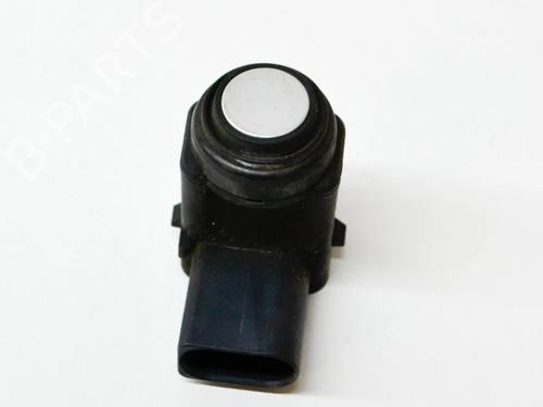 Used Electronic module Electronic module VW PHAETON (3D1, 3D2, 3D3, 3D4, 3D6, 3D7, 3D8, 3D9) 5.0 V10 TDI 4motion (313 hp) 10400174 10400174