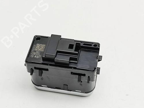 Right rear window switch MERCEDES-BENZ GLA (H247) GLA 200 (247.787) | BP30857107I28 
