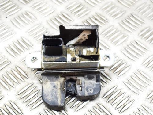 Used Tailgate lock Tailgate lock SKODA YETI (5L) 1.2 TSI (105 hp) 13929121 13929121