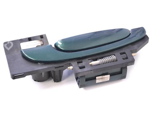 Used Front left exterior door handle JAGUAR S-TYPE II (X200) 2.7 D (207 hp) 30212983