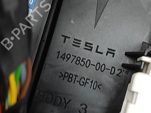 Electronic module TESLA MODEL Y (5YJY) EV Performance All-wheel Drive | BP34701512M83  - Image 9