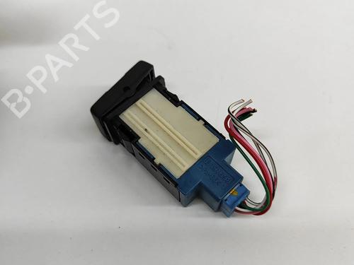 Switch TOYOTA AURIS (_E18_) 1.6 (ZRE181_, ZRE185_, ZRE185R, ZRE181R) | BP23249656I30 
