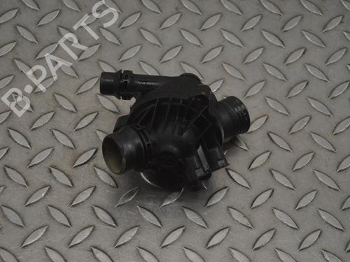 Used Thermostat housing Thermostat housing BMW 3 Convertible (E93) 335 i (306 hp) 33361417 33361417