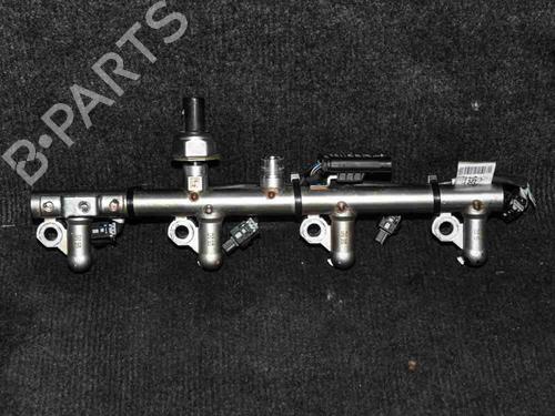 Einspritzleiste für MERCEDES-BENZ C-CLASS (W204) C 180 Kompressor (204.046) (156 hp) 8895580