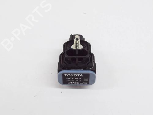 Używane Czujnik elektroniczny TOYOTA PRIUS (_W5_) 1.8 Hybrid (ZVW50, ZVW50_, ZVW51_, ZVW50R, ZVW51) (122 hp) 27757649