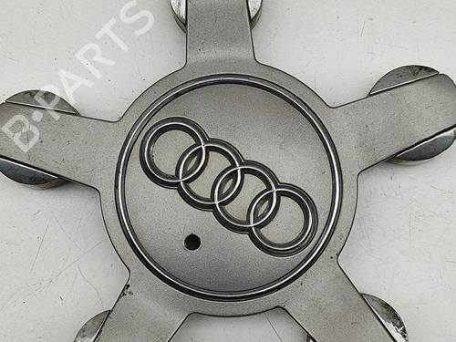 Used Hub cap AUDI Q5 (8RB) SQ5 TDI quattro (313 hp) 28674998