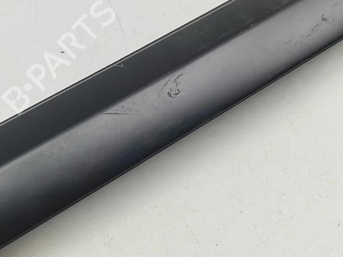 Dørliste TESLA MODEL Y (5YJY) Long Range All-wheel Drive | BP33378902C150  - Image 7