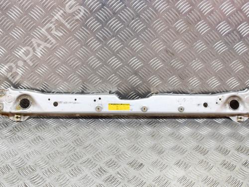 Used Crossmember TOYOTA RAV 4 II (_A2_) 2.0 4WD (ACA21, ACA20) (150 hp) 9511237