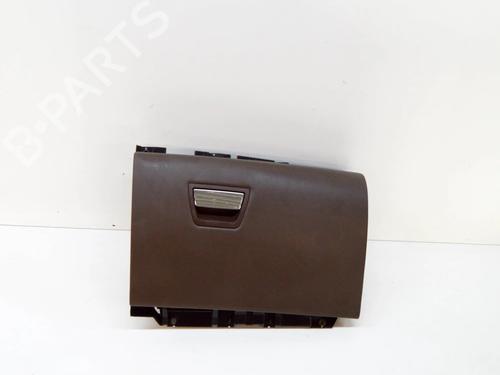 Used Glove box Glove box MASERATI QUATTROPORTE VI 3.0 S Q4 (411 hp) 12175108 12175108