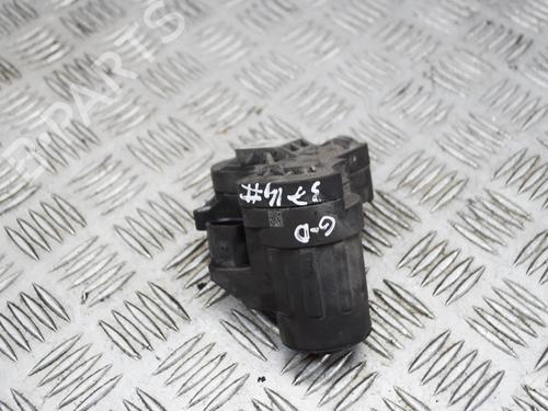 Used Electric handbrake Electric handbrake SKODA KAROQ (NU7, ND7) 1.0 TSI (116 hp) 14643487 14643487