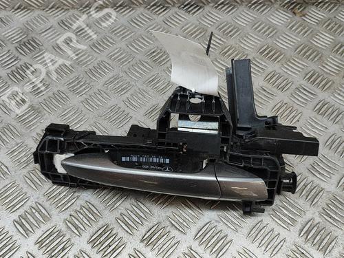Used Front right exterior door handle Front right exterior door handle 19076211 19076211