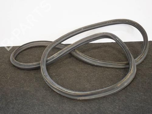 Rubber door seal MERCEDES-BENZ E-CLASS Coupe (C207) E 220 CDI / d (207.302, 207.301) | BP14612758C142 