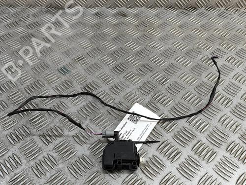 tankdksel-bmw-3-gran-turismo-f34-2012-27295627 main image