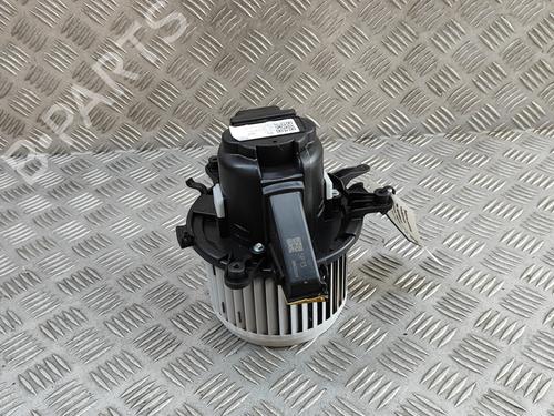 Used Heater blower motor PEUGEOT 5008 II (MC_, MJ_, MR_, M4_) 1.5 BlueHDi 130 (MCYHZJ, MCYHZR, MCYHZX) (131 hp) 28676449