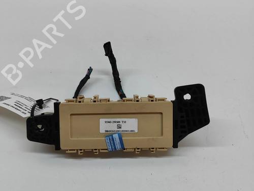 BP27933812M84 main image