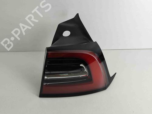 Used Right taillight TESLA MODEL 3 (5YJ3) EV (283 hp) 27774454