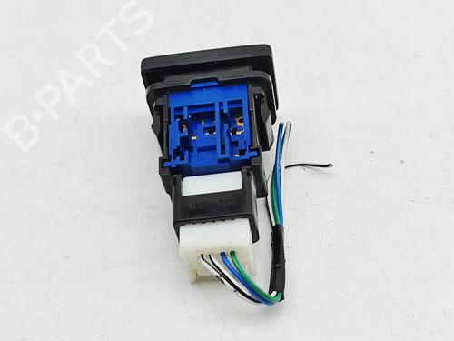 Switch TOYOTA HILUX VIII Pickup (_N1_) 2.4 D 4WD (GUN125_, GUN125R) | BP34037366I30 - Image 3
