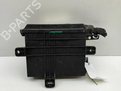 Fuse box TESLA MODEL X (5YJX) P100D AWD | BP28435606E1