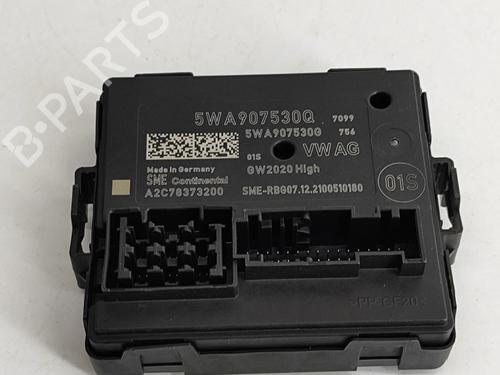 Module électronique AUDI A3 Sportback (8YA, 8YF) RS3 quattro (407 hp) 27771597