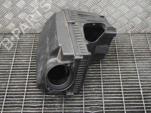 Air filter box VOLVO XC70 II (136) D4 AWD | BP6761473M87