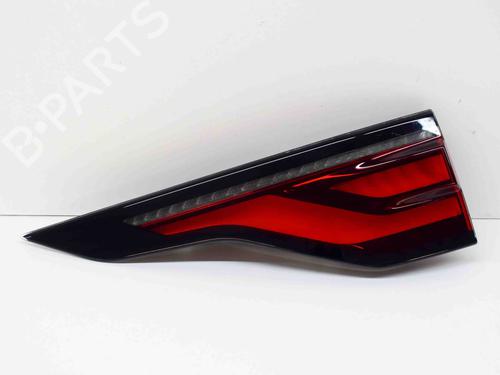 Used Left taillight LAND ROVER DISCOVERY V (L462) D300 MHEV 4x4 (300 hp) 27756429