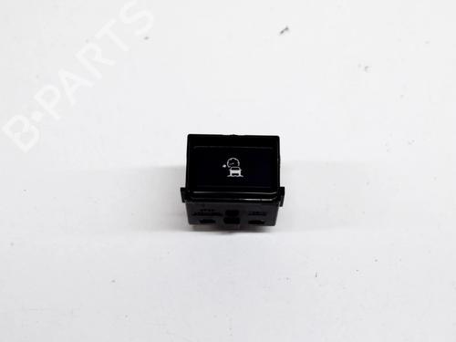 switch-jaguar-f-pace-x761-20-td4-awd-gx7314e132aa-2015-9628837 main image