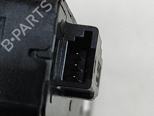 Switch TESLA MODEL Y (5YJY) EV Performance All-wheel Drive | BP32754680I30  - Image 6