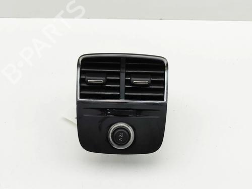 air-vent-audi-a3-limousine-8vs-8vm-2013-2014-2015-2016-2017-2018-2019-2020-2021-33377268 main image