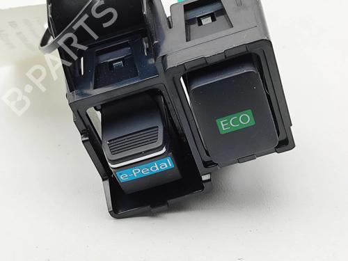 Used Switch Switch NISSAN LEAF (ZE1) Electric (218 hp) 39989431 39989431