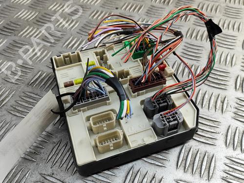 Used Fuse box OPEL MOVANO B Van (X62) 2.3 CDTI FWD (FV) (131 hp) 27257761