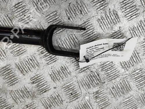 Right rear suspension arm LEXUS IS II (_E2_) 250 (GSE20) | BP23866148M15