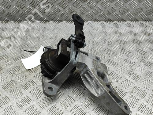 Used Engine mount Engine mount RENAULT TRAFIC III Bus (JG_) 2.0 dCi 150 (JGMU) (150 hp) 33390558 33390558