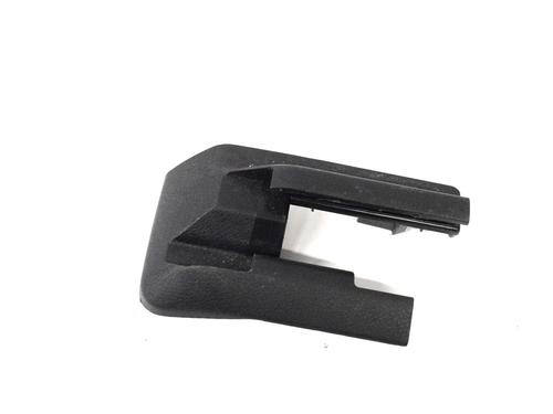 outra-infiniti-q30-2015-30232883 main image