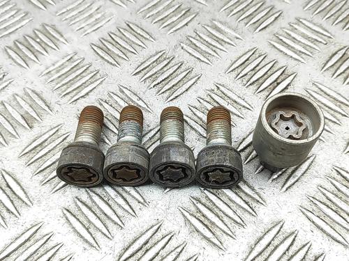 BP32421144O1 main image