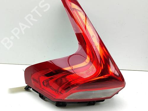 Used Left taillight Left taillight VOLVO V40 Hatchback (525) T2 (122 hp) 40152122 40152122