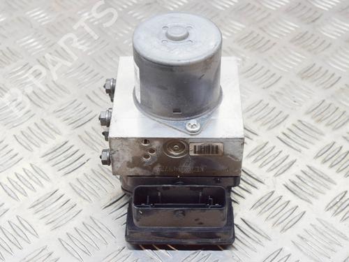 Used ABS pump RENAULT CLIO III (BR0/1, CR0/1) 1.2 16V (BR02, BR0J, BR11, CR02, CR0J, CR11) (75 hp) 6774991