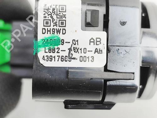 Switch LAND ROVER DEFENDER Station Wagon (L663) P525 4x4 | BP32525611I30 