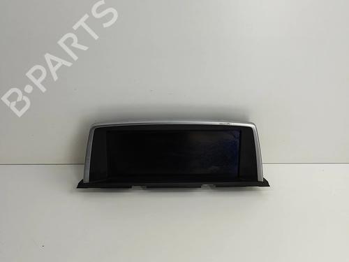 Used Display monitor BMW 6 Convertible (F12) 650 i xDrive (449 hp) 24820493