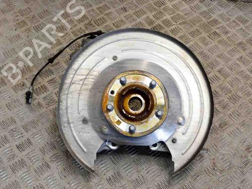 Used Left rear steering knuckle LAND ROVER DISCOVERY V (L462) D300 MHEV 4x4 (300 hp) 27756410